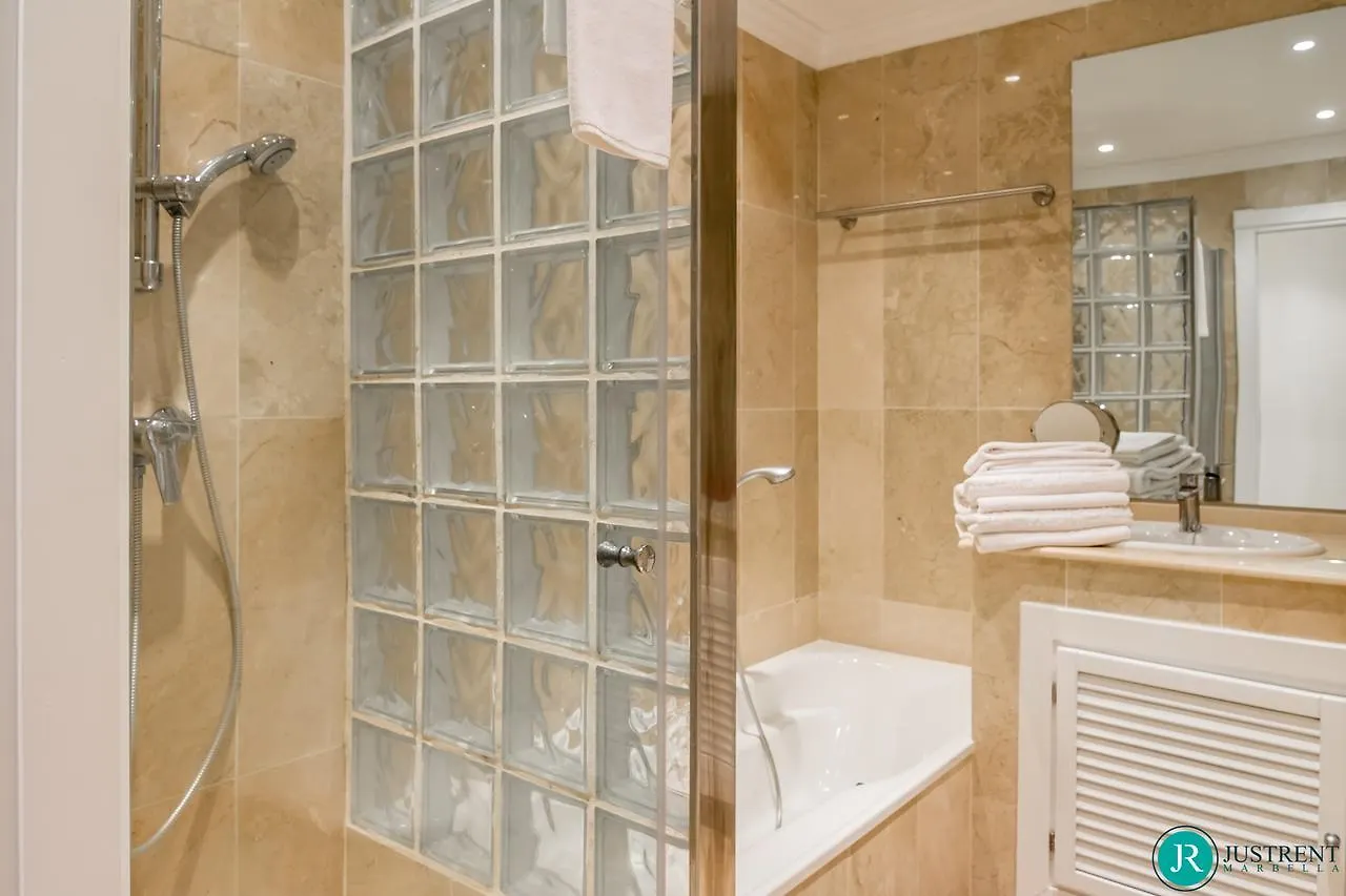 Aloha Smile Apartment Marbella
