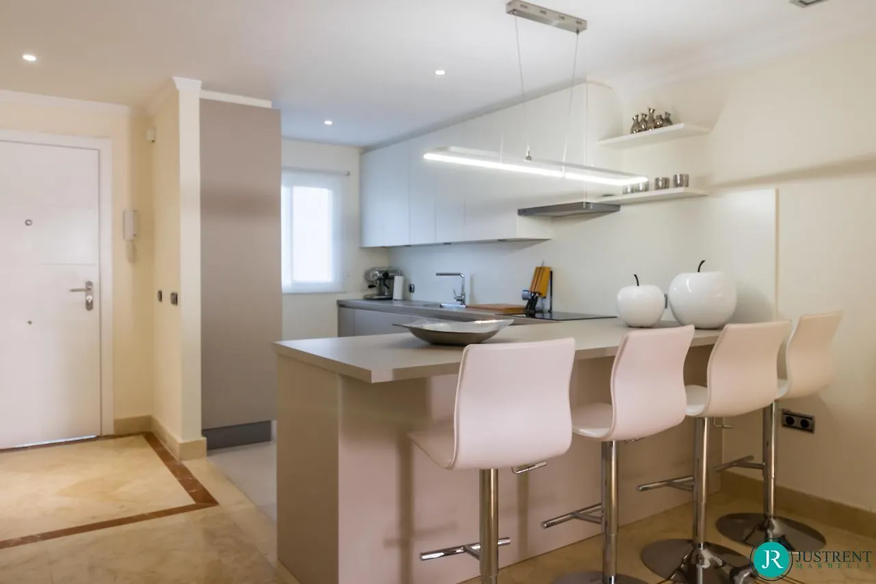 Aloha Smile Apartman Marbella
